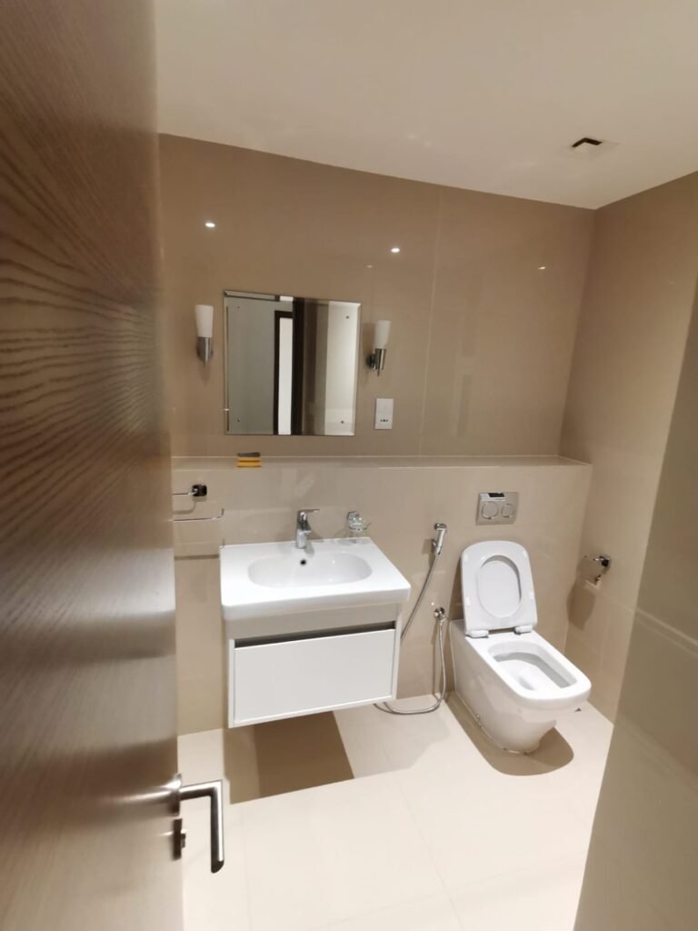 1 BR Modern Stunning Freehold Apartment in Al Mouj with Shared Amenities
