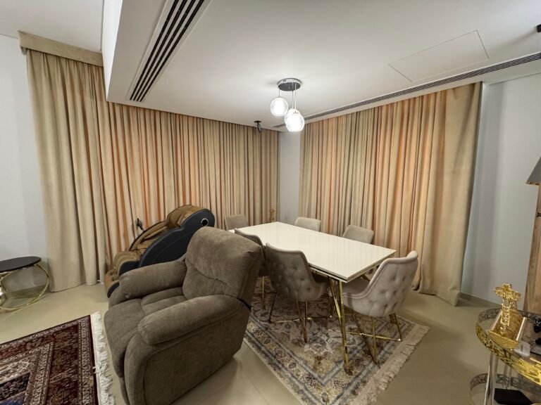 4 BR + Maid’s Room Furnished Luxury Villa with Lake View in Muscat Bay