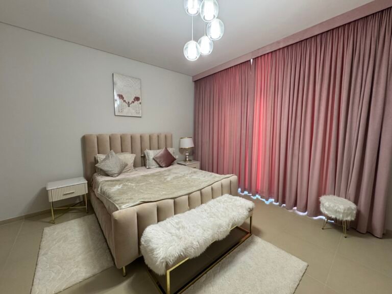 4 BR + Maid’s Room Furnished Luxury Villa with Lake View in Muscat Bay