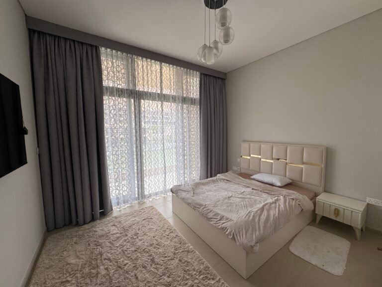 4 BR + Maid’s Room Furnished Luxury Villa with Lake View in Muscat Bay