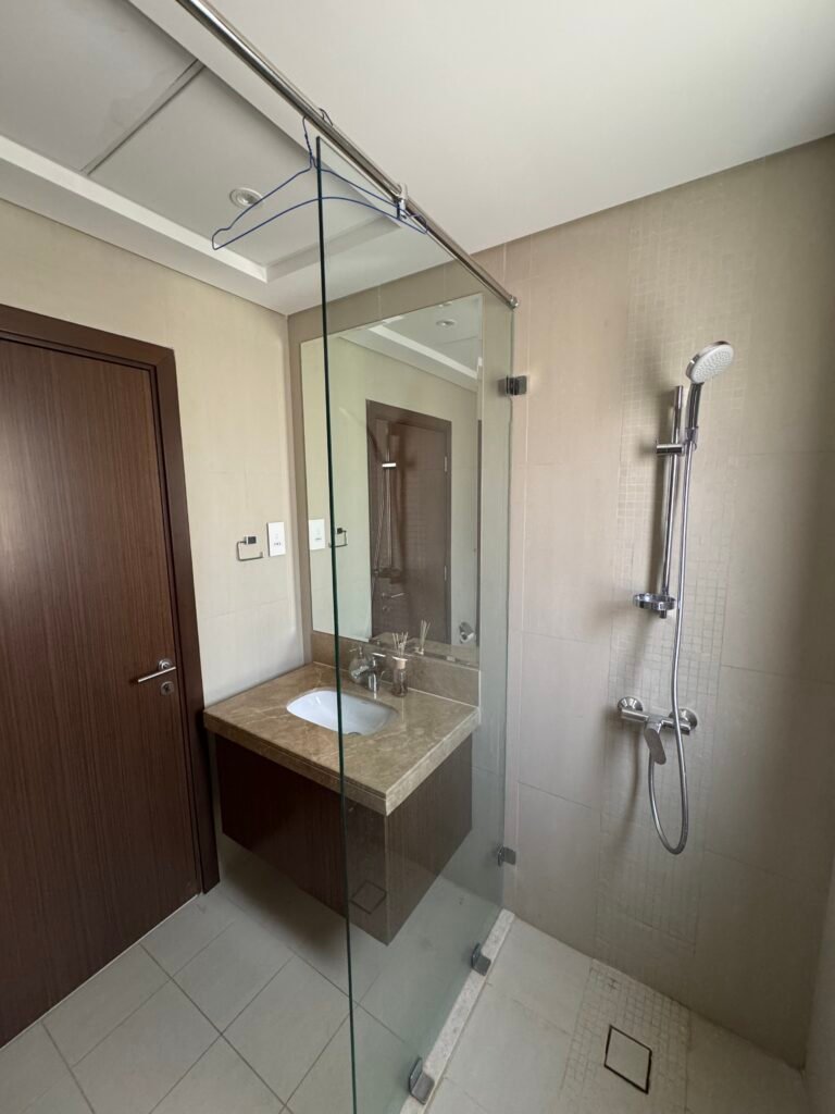 4 BR + Maid’s Room Furnished Luxury Villa with Lake View in Muscat Bay
