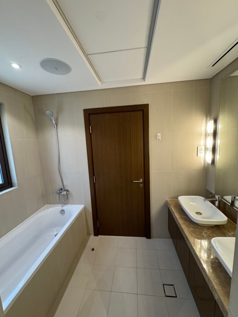 4 BR + Maid’s Room Furnished Luxury Villa with Lake View in Muscat Bay