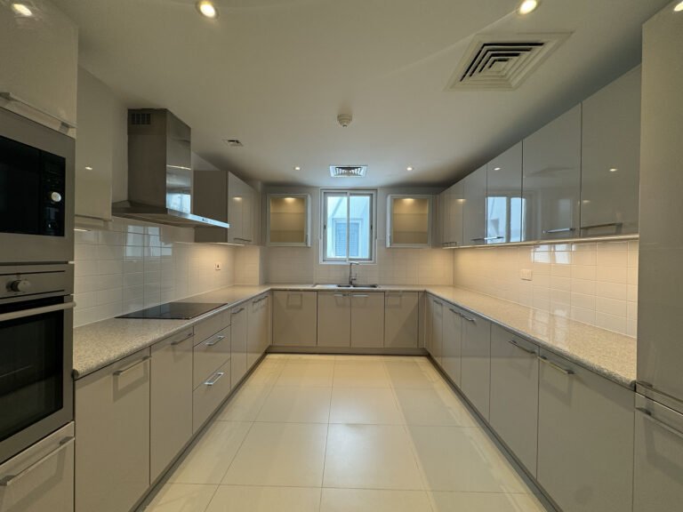 2 BR Freehold Apartment - Al Mouj with Shared Pool & Gym
