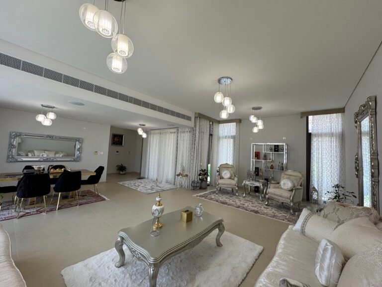 4 BR + Maid’s Room Furnished Luxury Villa with Lake View in Muscat Bay